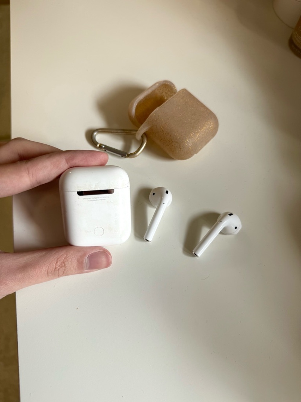 AirPods First Generation + AirPod Case - Picture 3 of 3